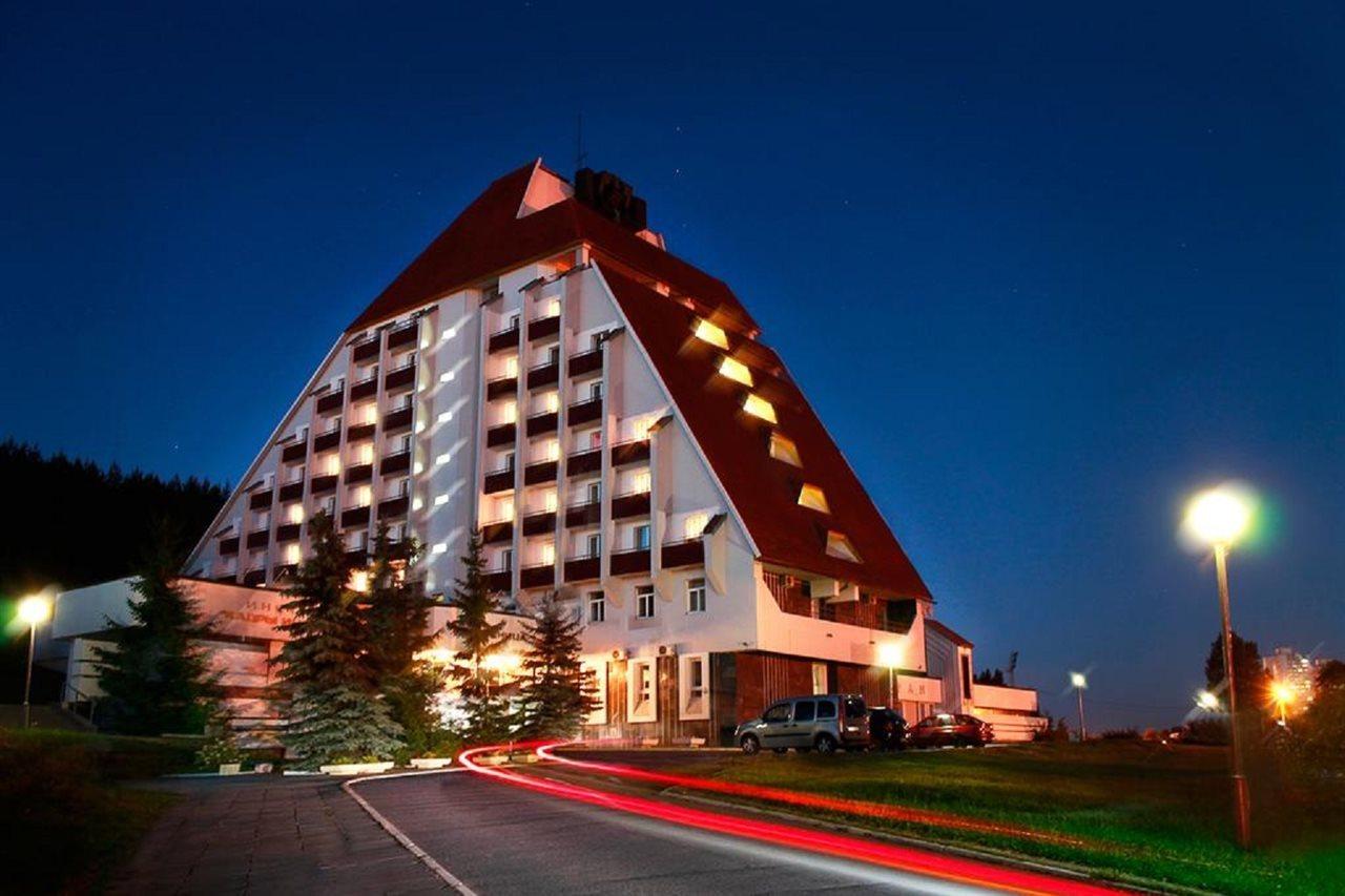 Agat Hotel ミンスク エクステリア 写真